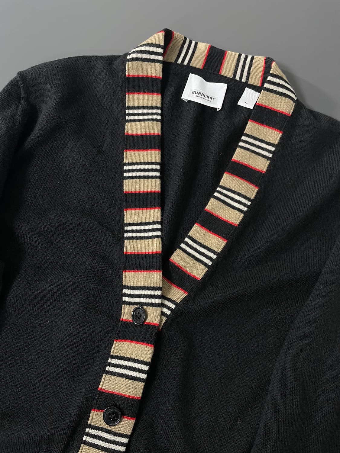 21FW 버버리 아이콘 스트라이프 트리밍 여성 울 가디 상품이미지3
