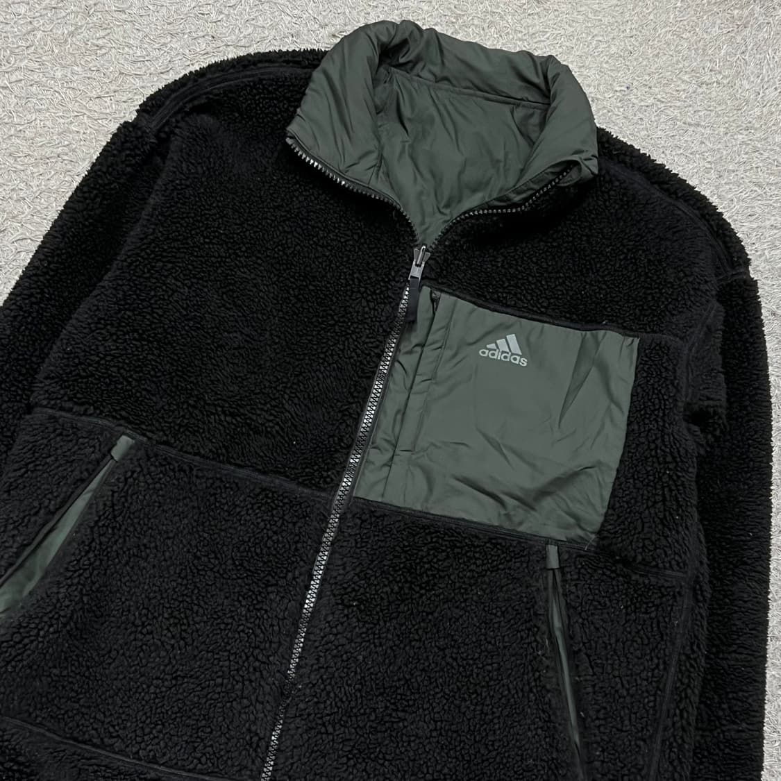 [100-105] 아디다스 리버시블 후리스 상품이미지1