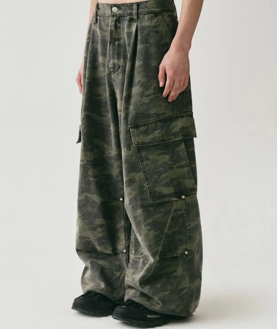 어반드레스 Side Big Cargo Pants Camo 상품이미지1