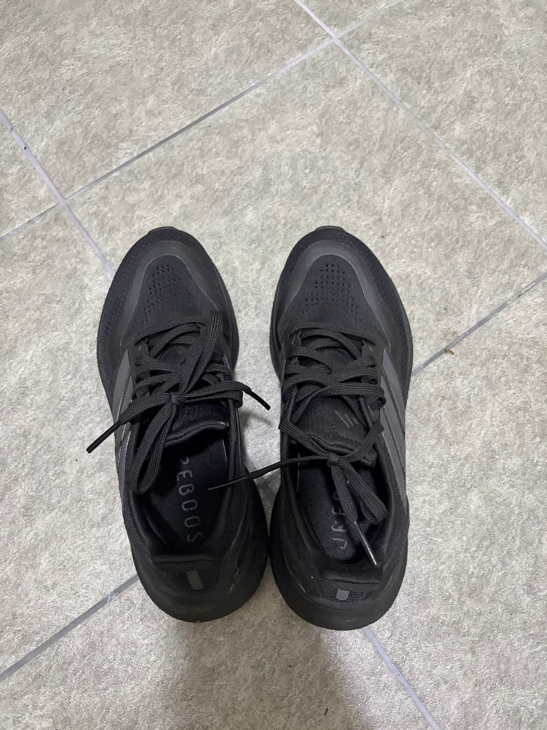 아디다스 퓨어부스트 5 상품이미지1