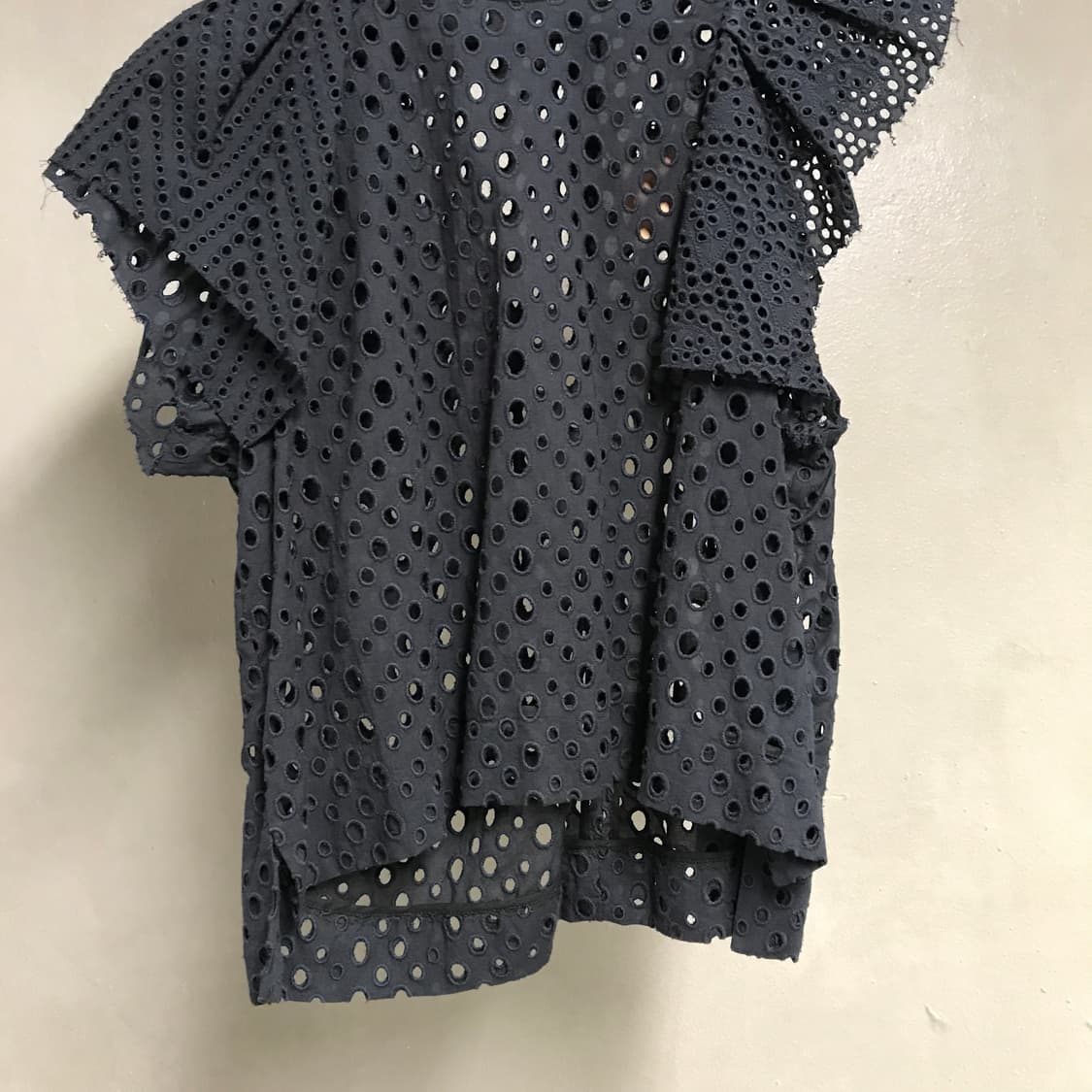 이자벨마랑 펀칭 반팔 블라우스 36(W) 상품이미지3