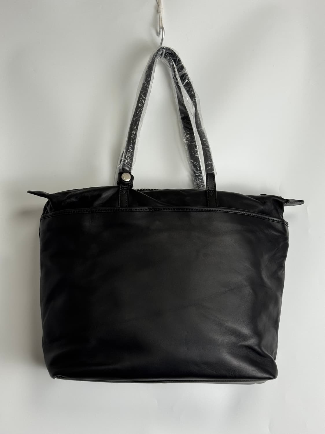 요지야마모토 여성용  Y'SACCS 블랙 레더 빅 토트백 숄더백 상품이미지2