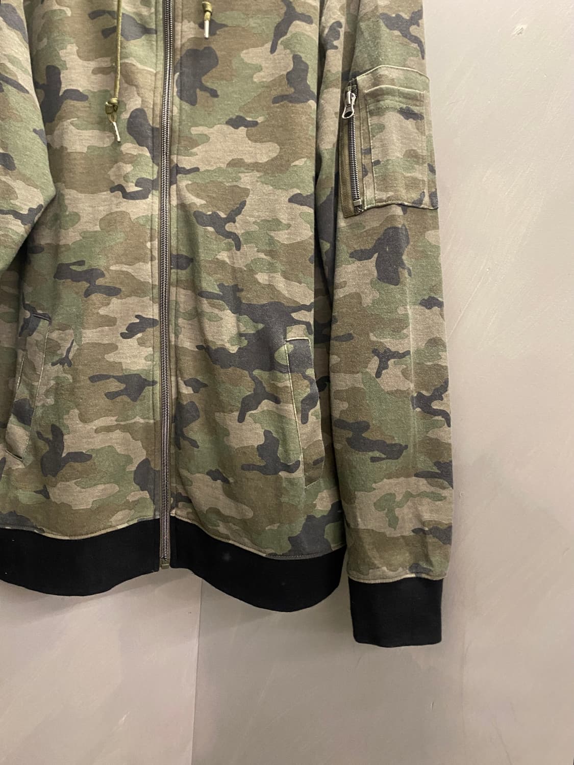 빈티지 카모 후드집업 상품이미지5