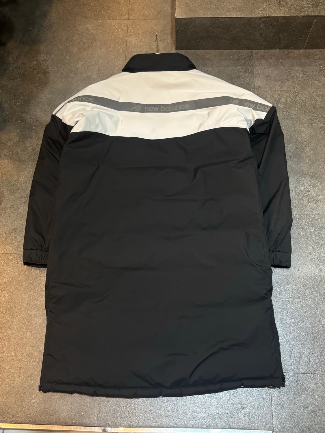 뉴발란스 양면 리버시블 롱패딩 105사이즈 상품이미지3