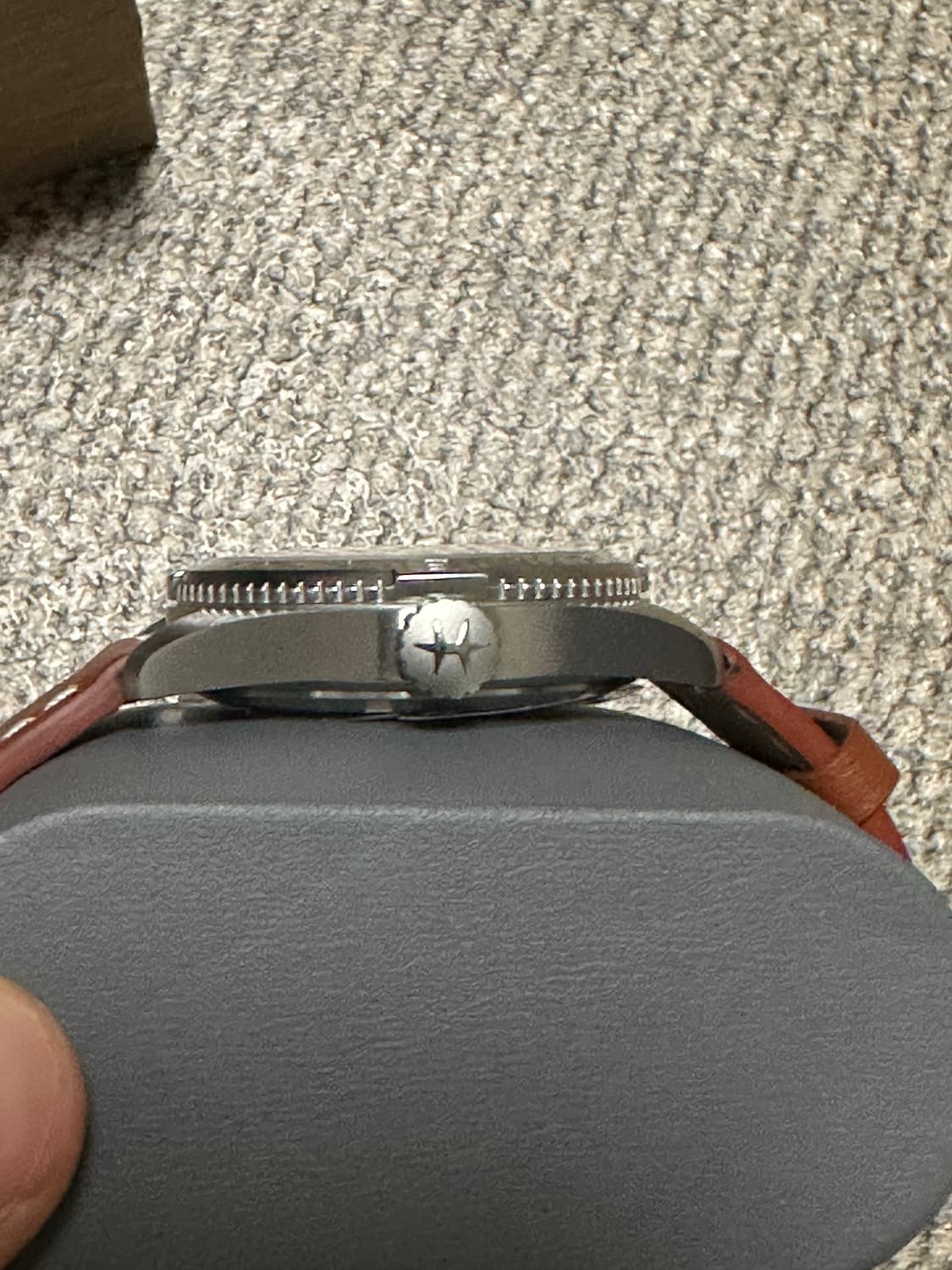 해밀턴 카키필드 익스페디션 37mm 흰판 상품이미지5