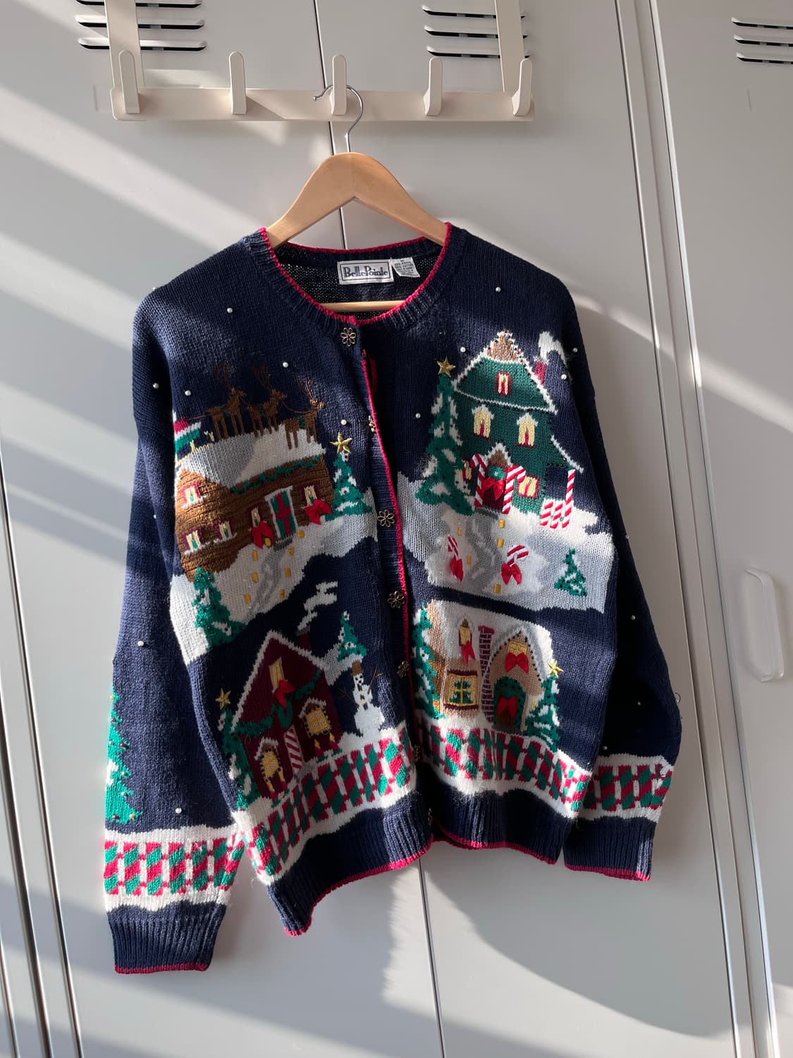 BellePointe 크리스마스 진주 니트 가디건  상품이미지4