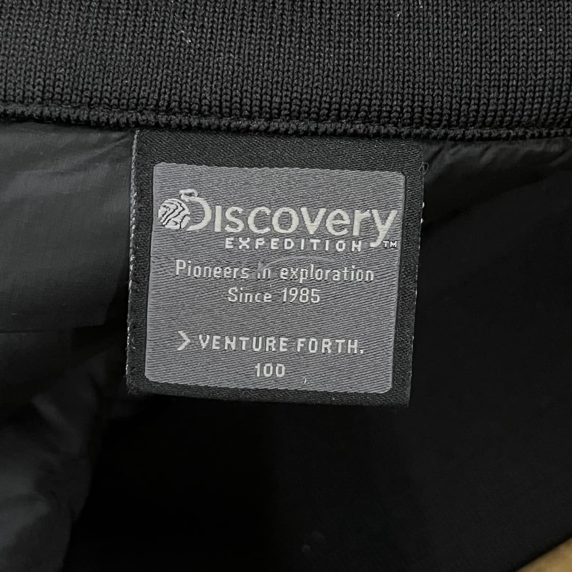 [정품/100] 디스커버리 경량 패딩 블랙 점퍼 b14 상품이미지5