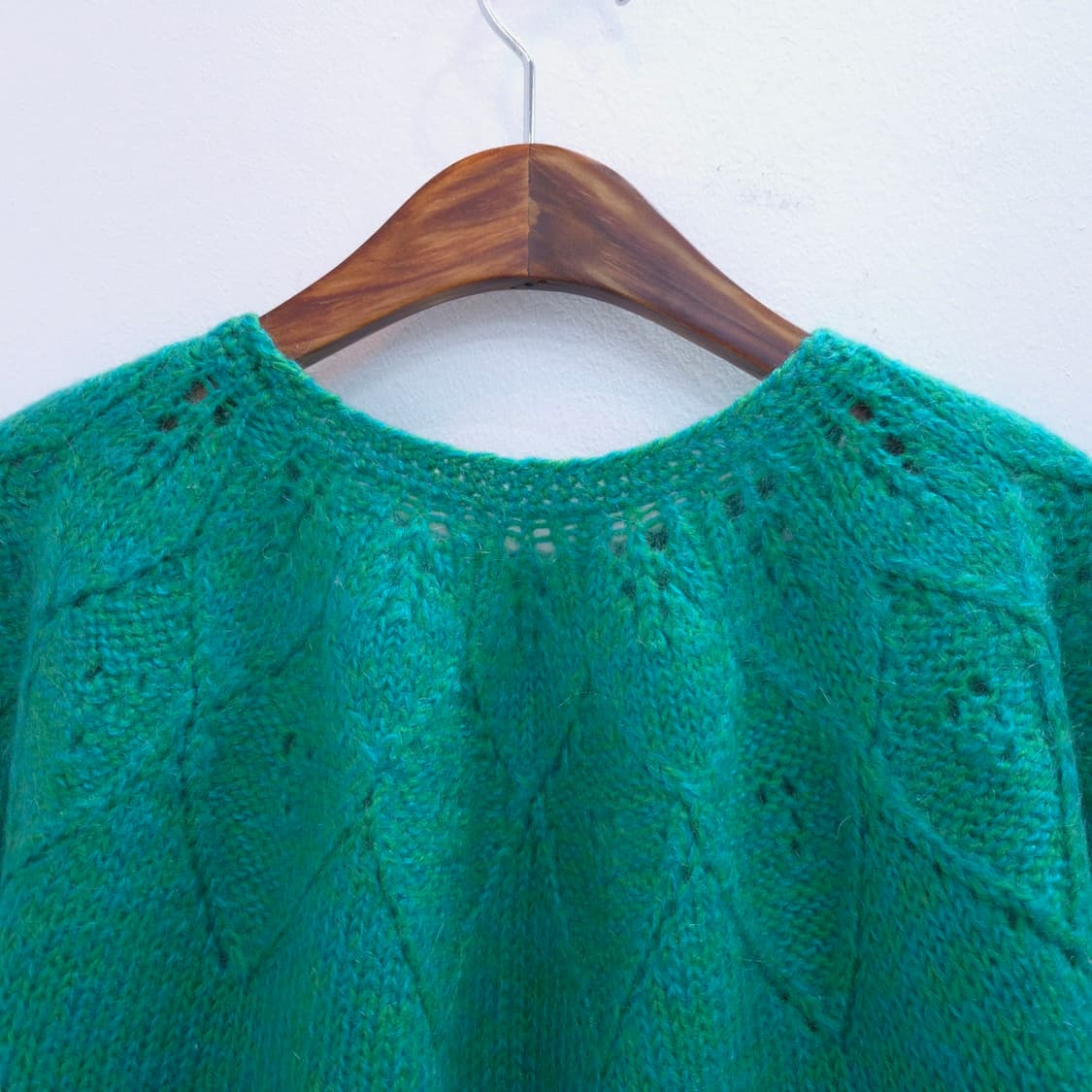 요크 패턴 둥근넥 그린 핸드메이드 니트 상품이미지7