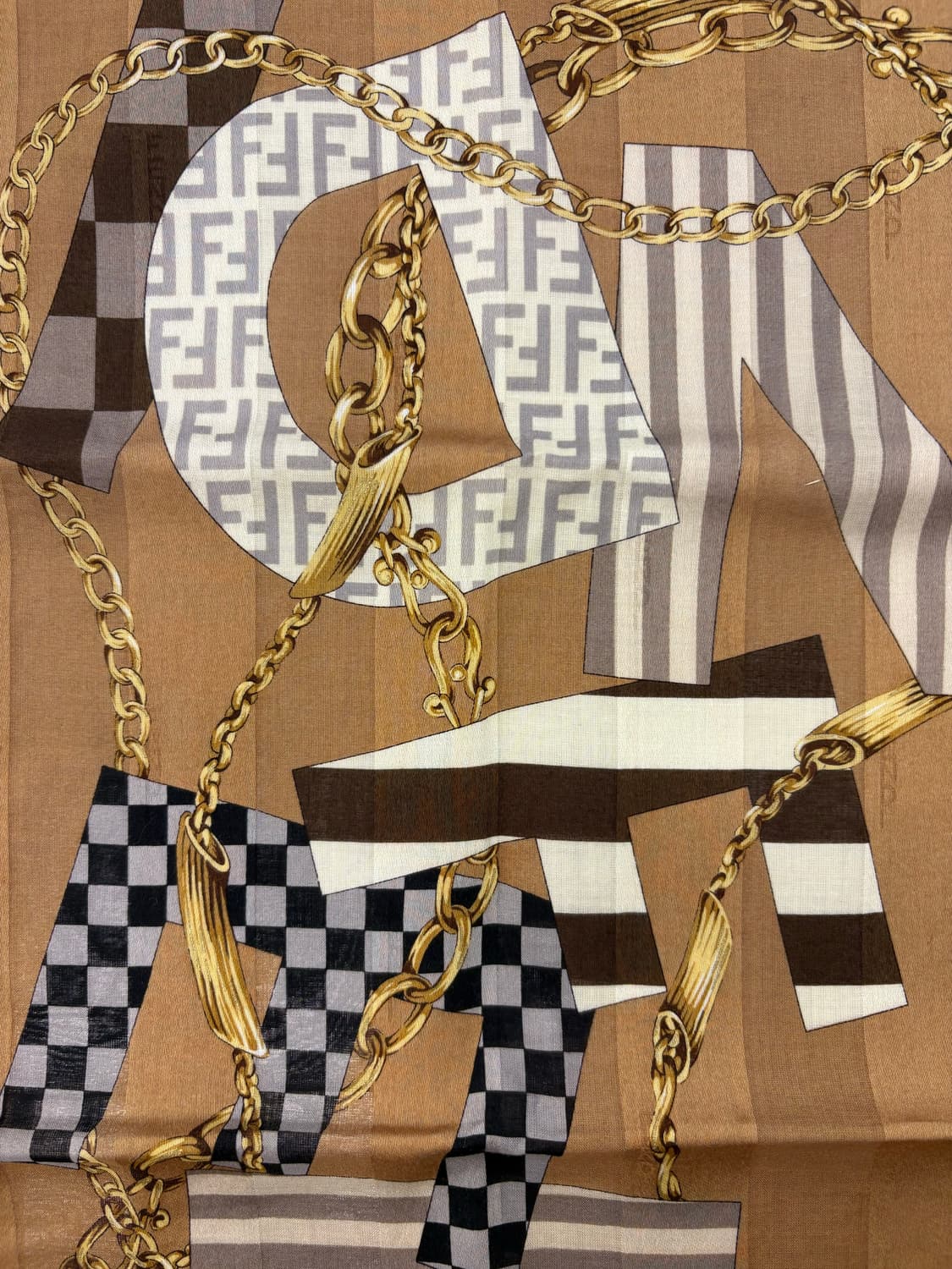 펜디 FF 체인 실크 미니스카프 상품이미지2