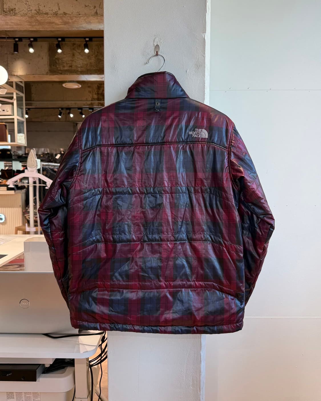 노스페이스 레드 체크 패딩 점퍼  상품이미지7