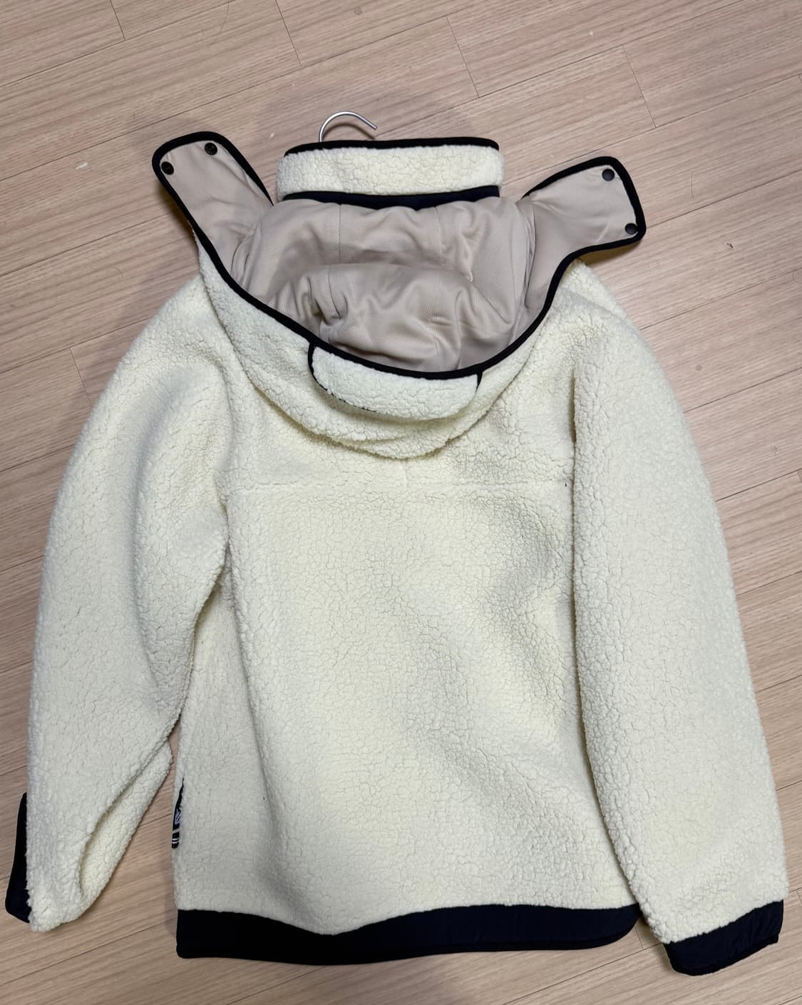 노티카 플리스 자켓입니다. 상품이미지2