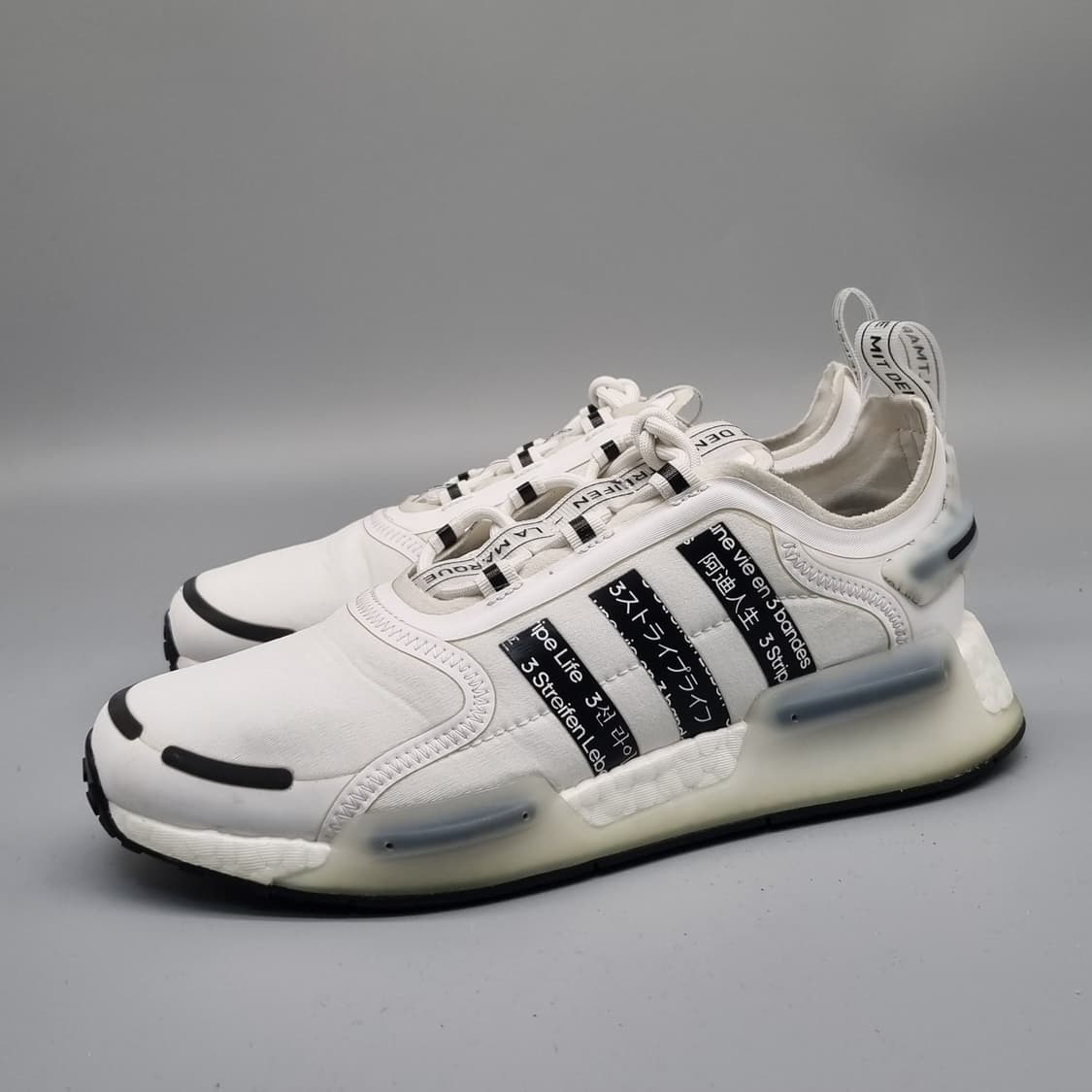 아디다스 NMD V3 운동화 250 상품이미지1