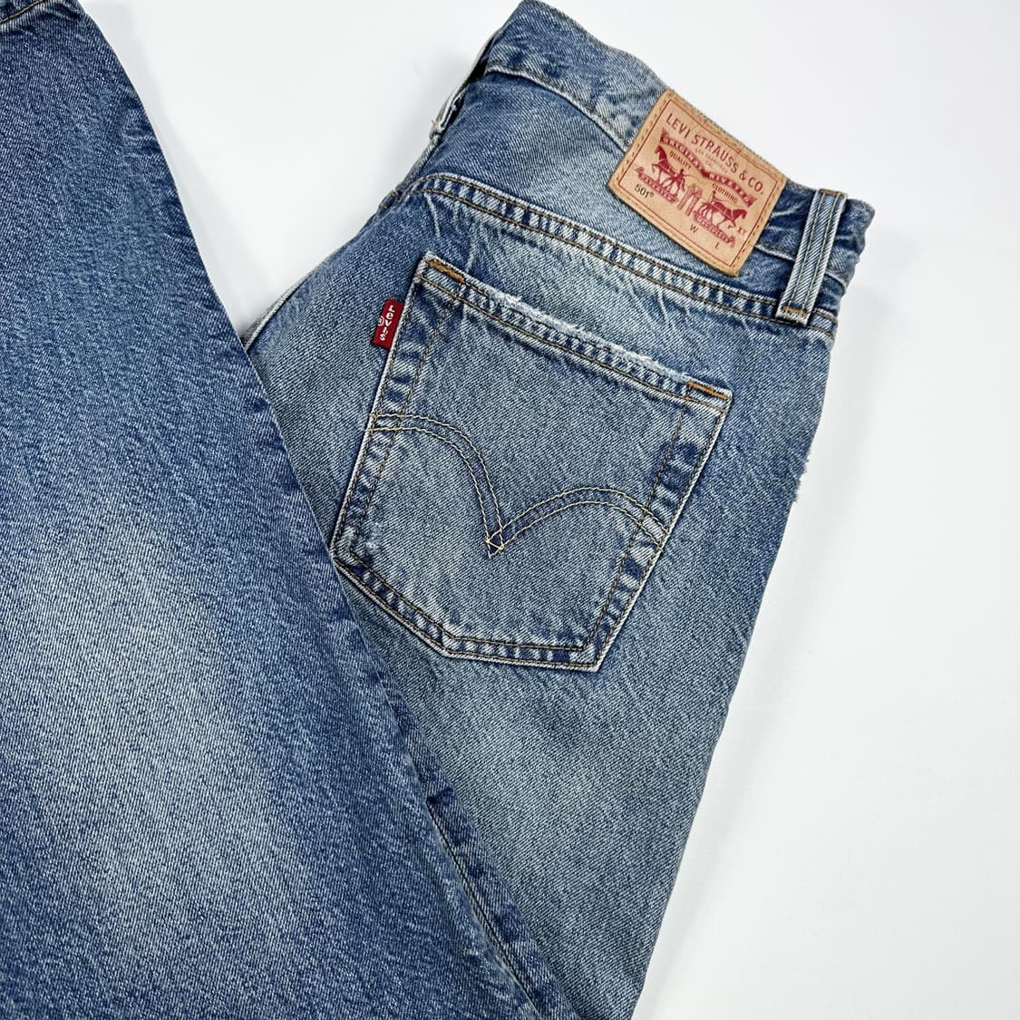 리바이스 501 오리지널 데미지 데님 팬츠 (28인치 여성추천) 상품이미지1