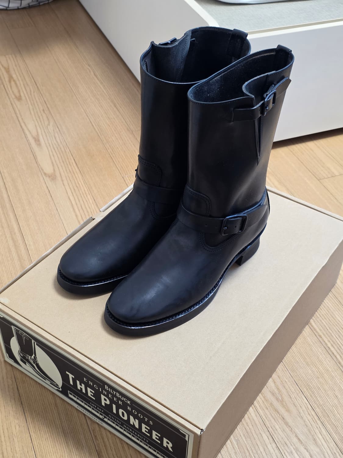 어트랙션즈 빌트벅 603 구이디 홀스벗 파이오니어 엔지니어 부츠 새제품 상품이미지1