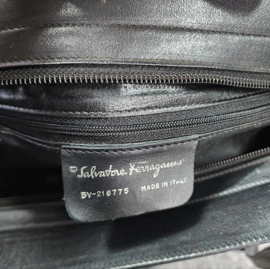 페라가모 나일론 숄더백 상품이미지8