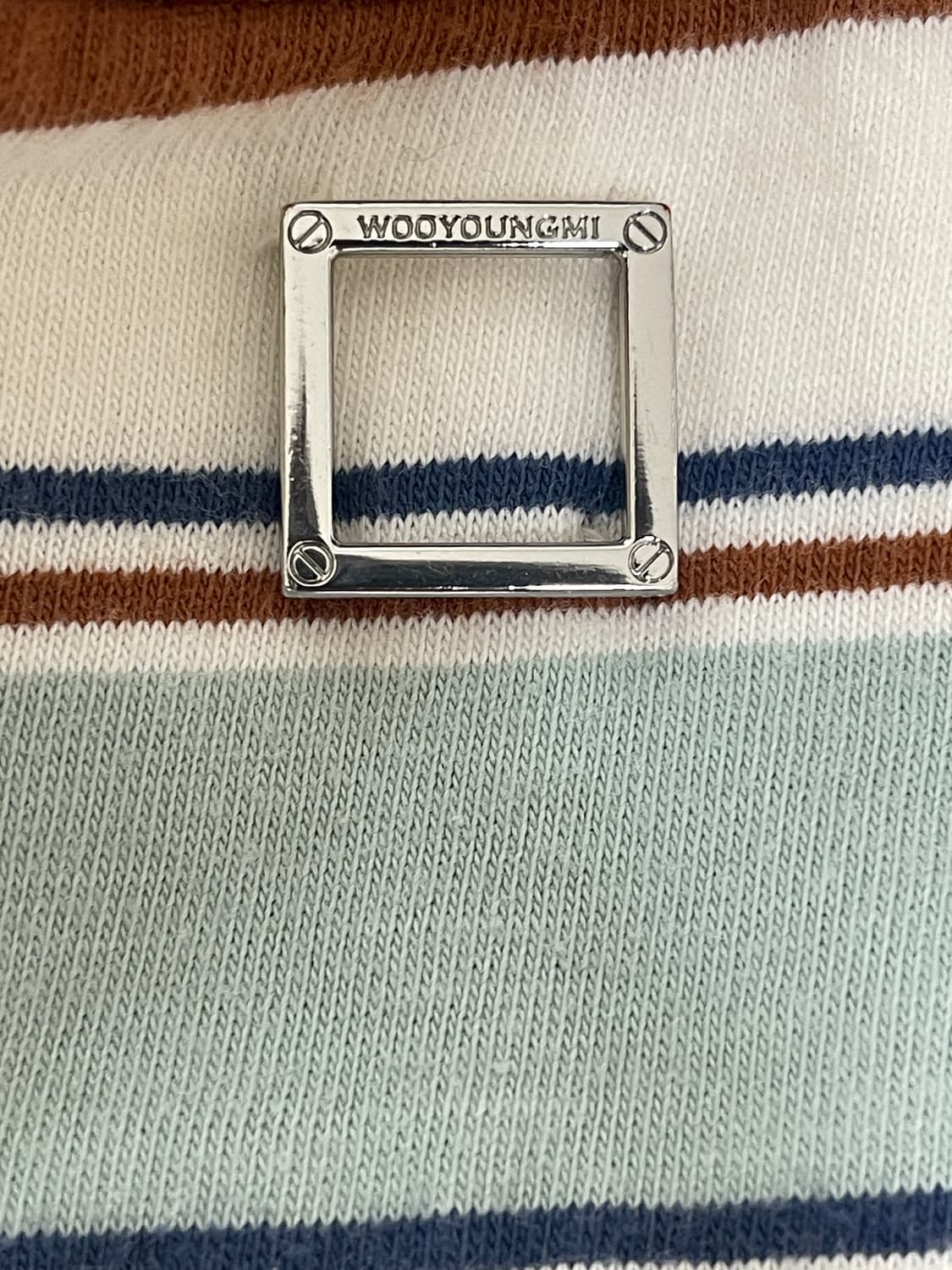 우영미 스트라이프 티셔츠 민트 25ss 46사이즈 상품이미지3