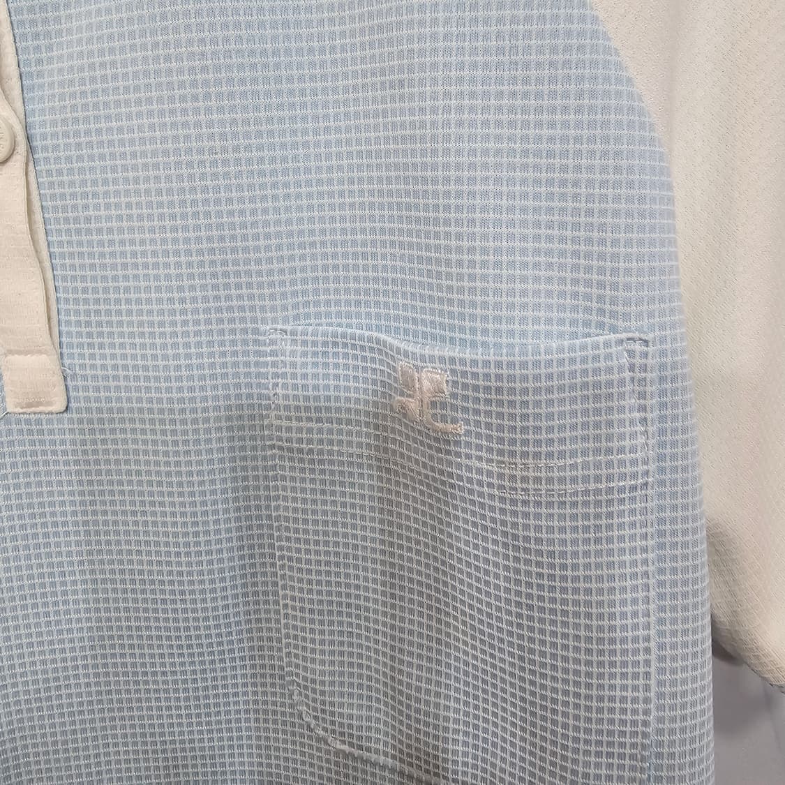 꾸레쥬 둥근 카라 로고 셔츠 상품이미지2