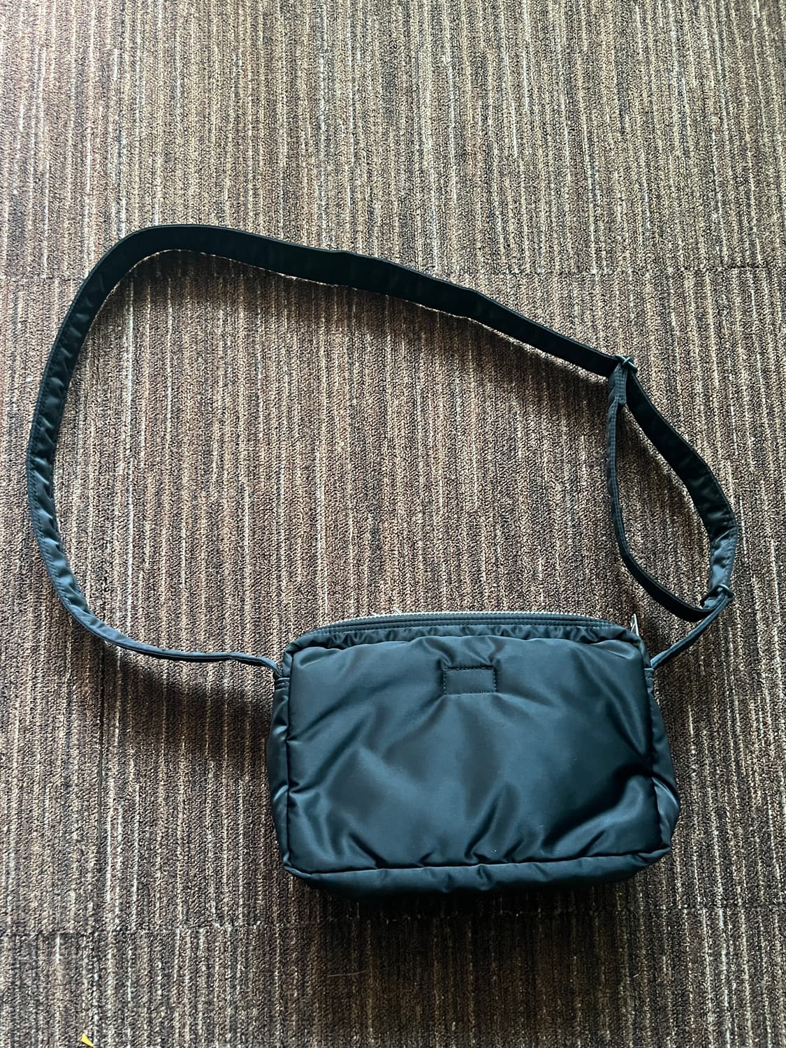 포터 탱커 숄더백 스몰 블랙 상품이미지8