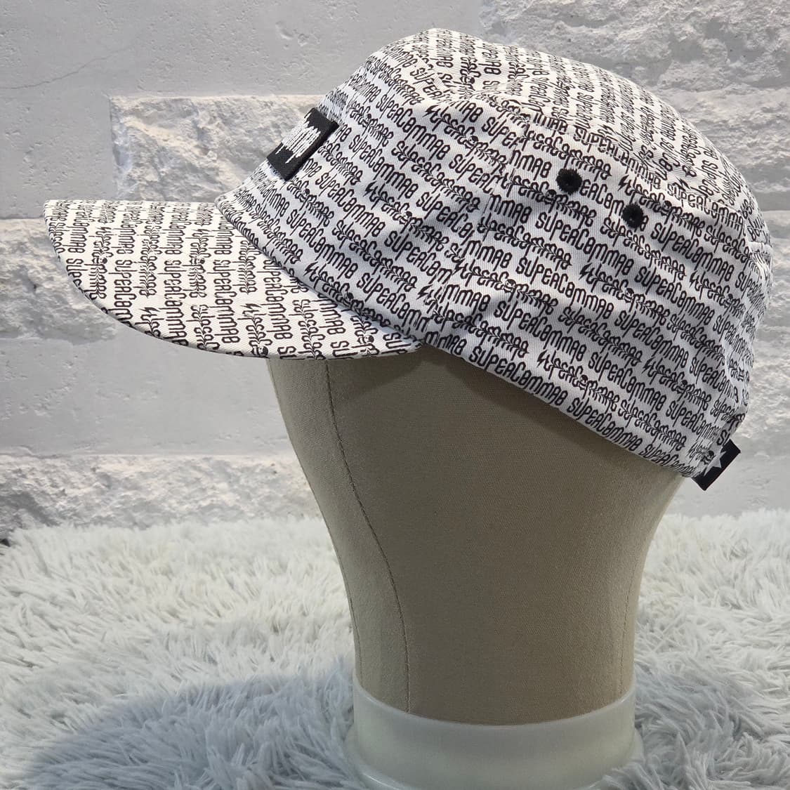 p6-10:슈퍼콤마비 올오버 로고 스트랩백 화이트55-60cm 상품이미지4