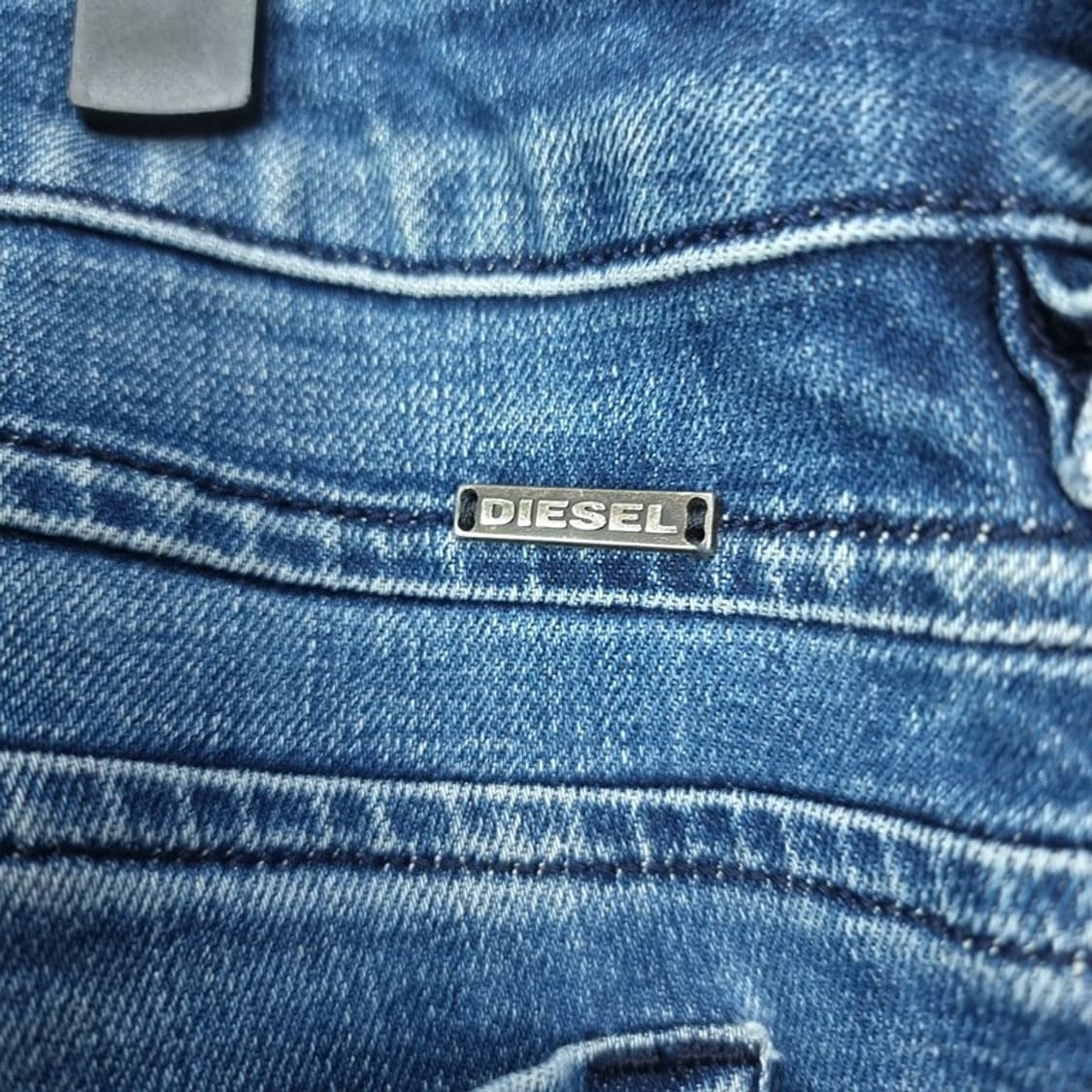 [디젤] 빈티지 워시드 슬림핏 데님 팬츠 청바지 P01620 상품이미지6