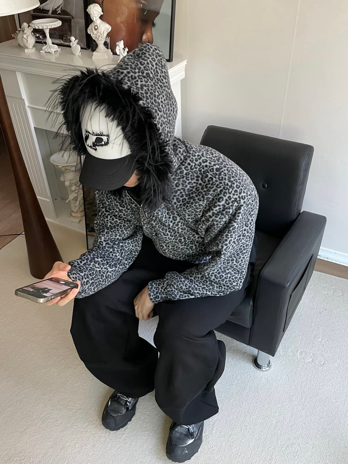 레오파드 호피 퍼 후드 후리스 기모 집업 상품이미지1