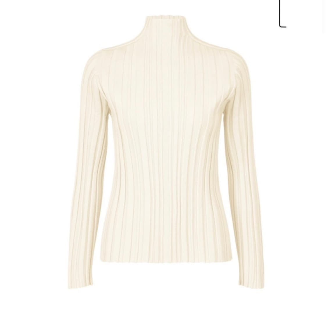 플리츠플리즈 플래닛 니트 화이트 상품이미지1