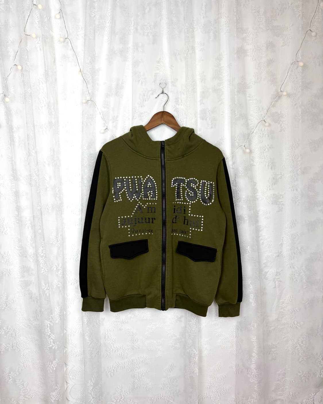 Khaki Cubic High-Neck Hooded Zip-Up 상품이미지1