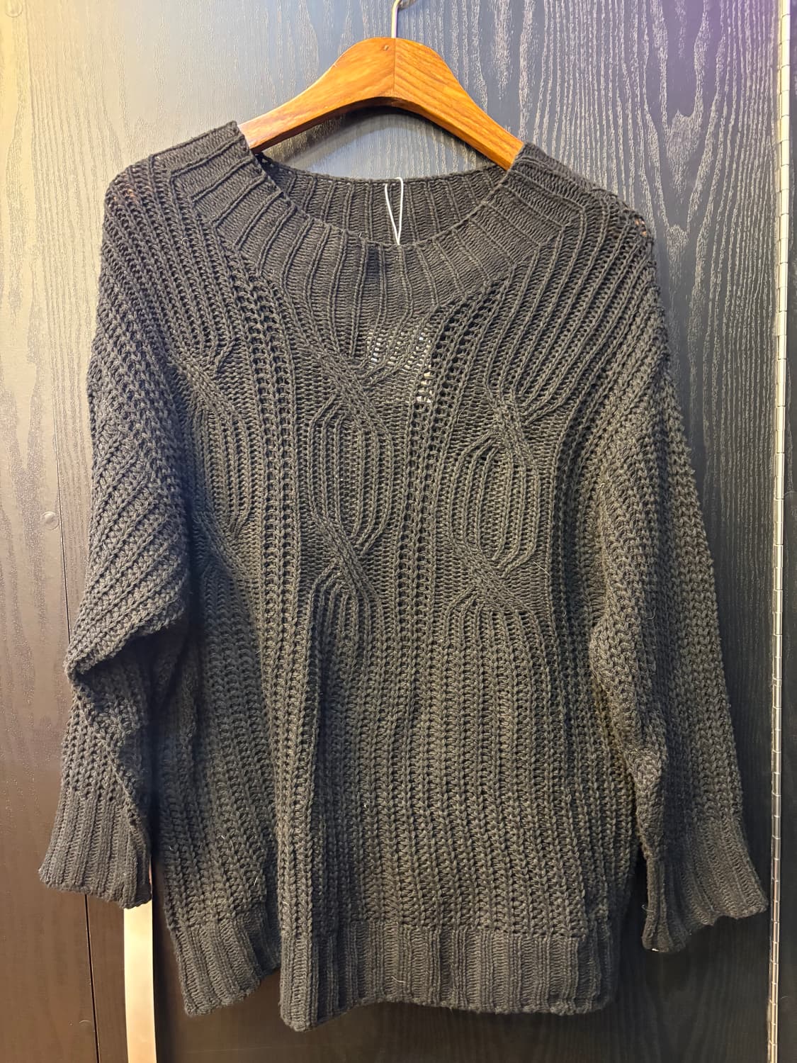 블랙 꽈배기 라운드 니트 상품이미지2