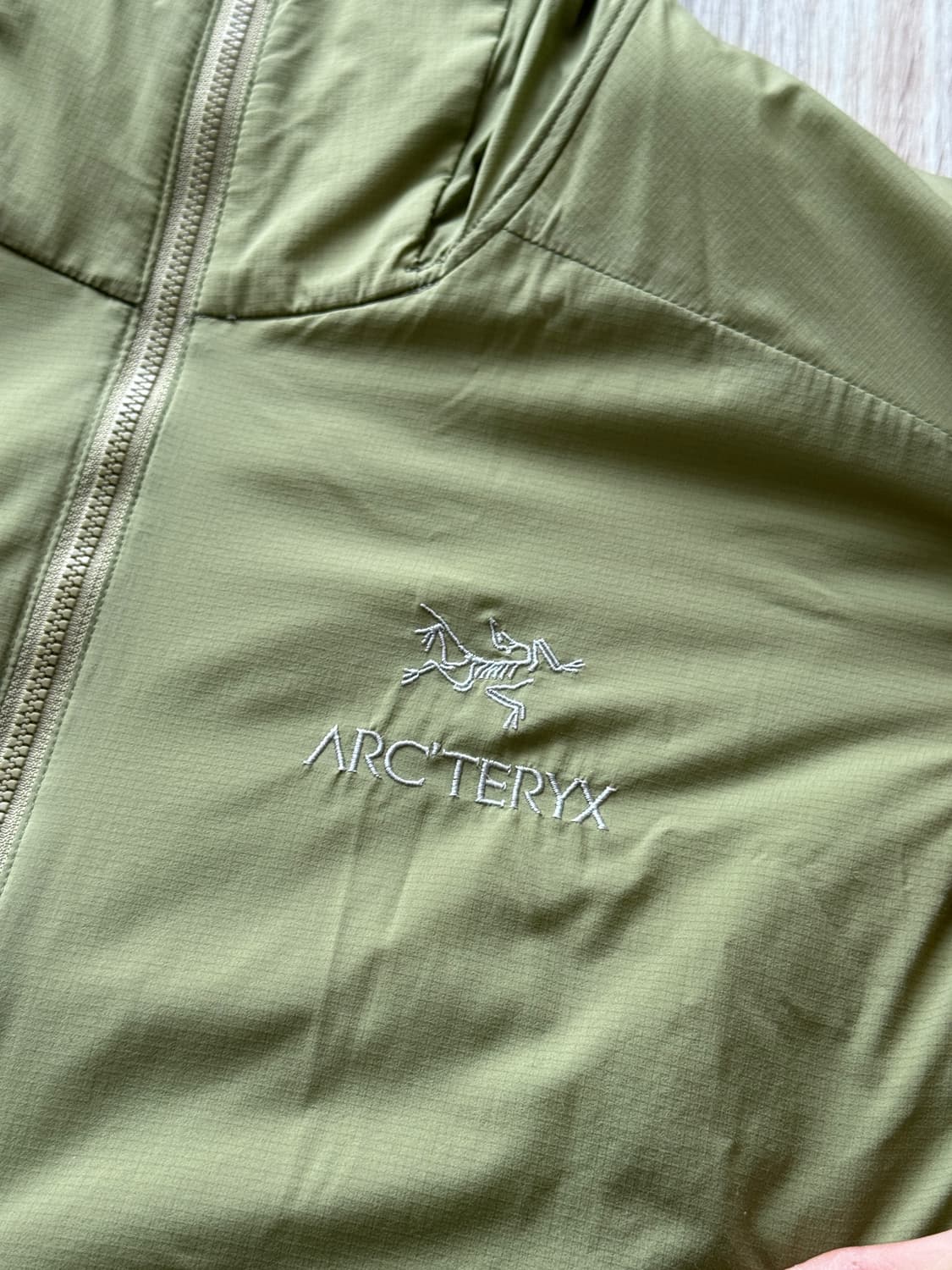 아크테릭스 아톰 sl 소프트쉘 자켓 / M 상품이미지2