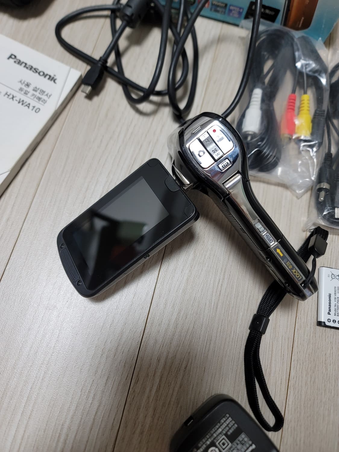 파나소닉 HX-WA10 카메라 캠코더 뉴진스 판매합니다 (방수) 상품이미지7