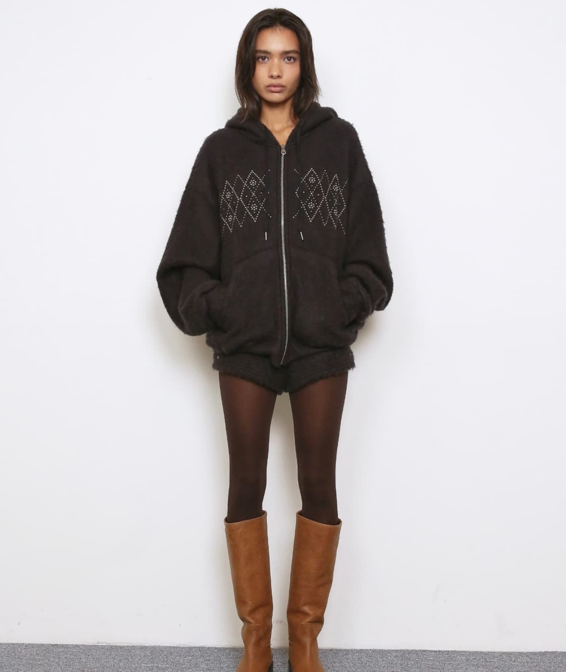 폴리수엠 플러피 후드집업 블랙 상품이미지2