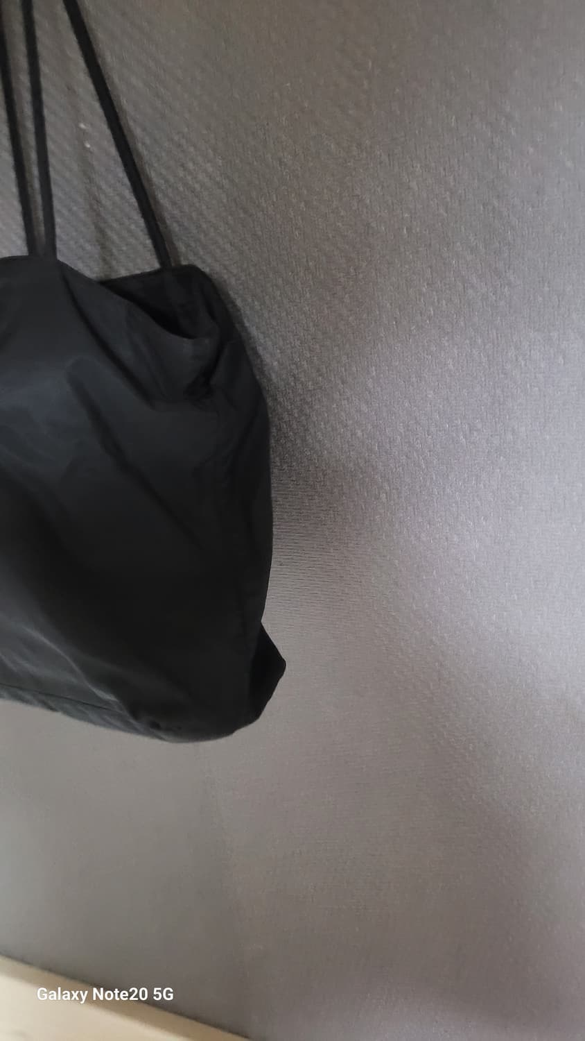 프라다 포코노 크로스백 상품이미지5