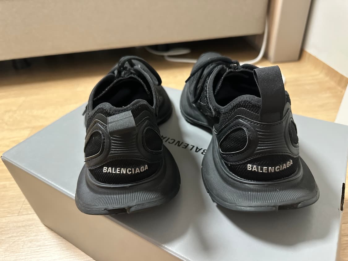 발렌시아가 서킷 블랙 41 사이즈 상품이미지4