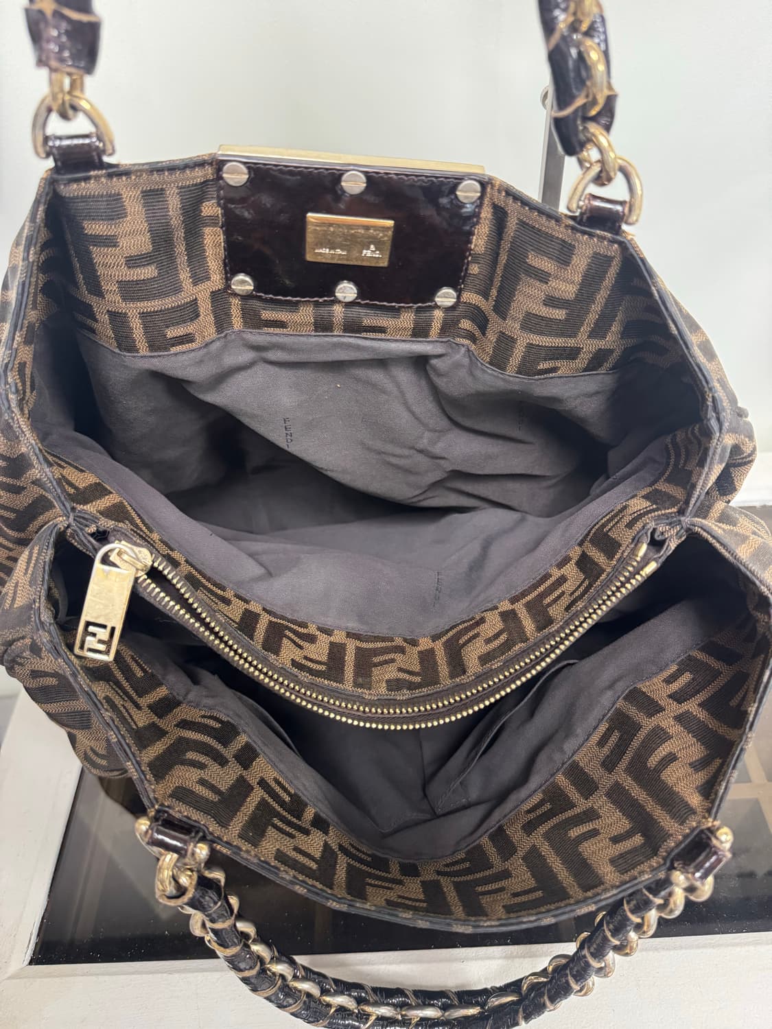 정품 펜디 주카 숄더백 상품이미지9