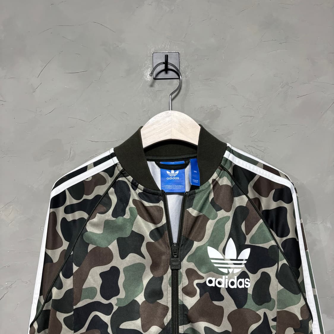 아디다스 빅로고 유로파 카모 져지 트랙탑 상품이미지2