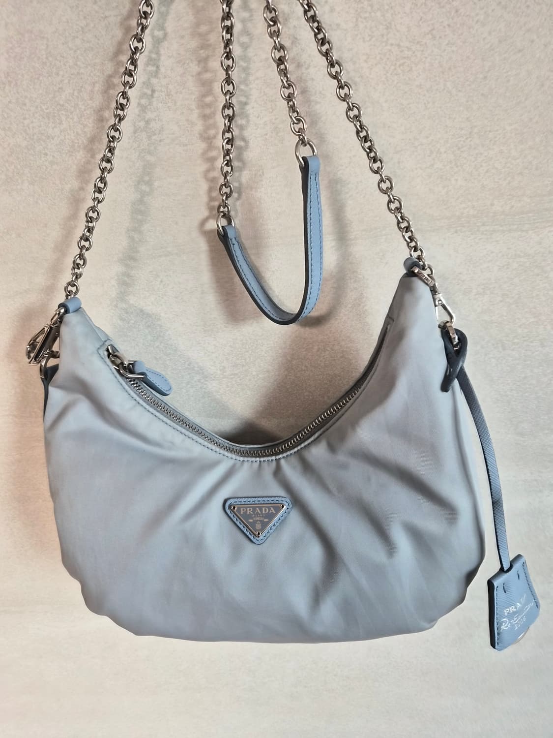 프라다 리에디션  상품이미지1