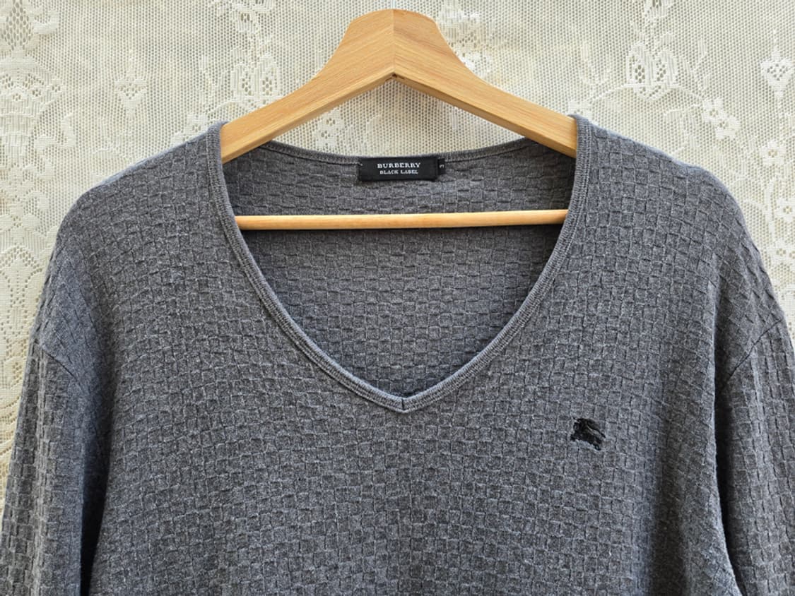 버버리 블랙 라벨 코튼 브이넥 상품이미지2