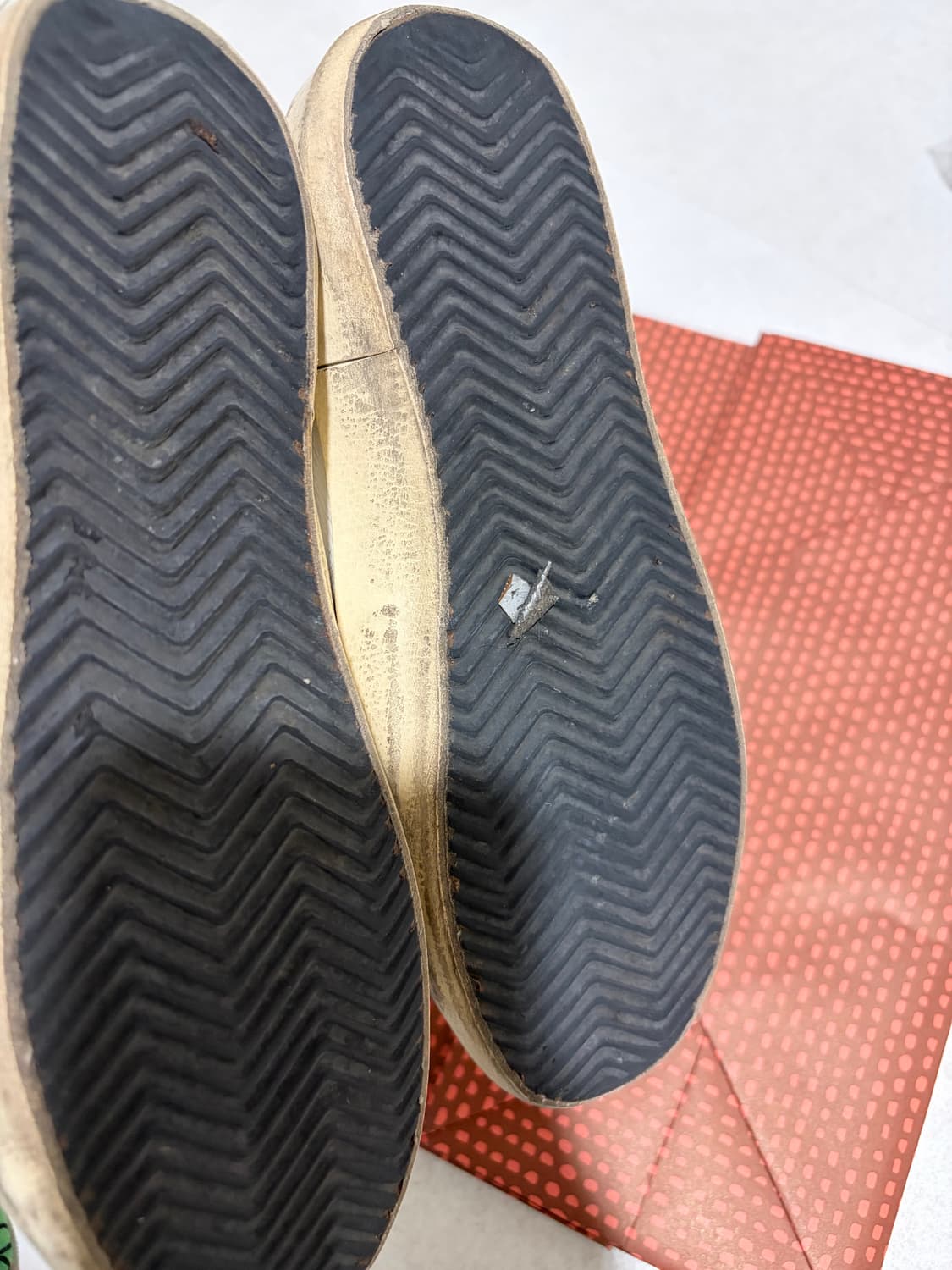 골든구스 매장정품 시즌한정 모델 스니커즈 38 상품이미지5