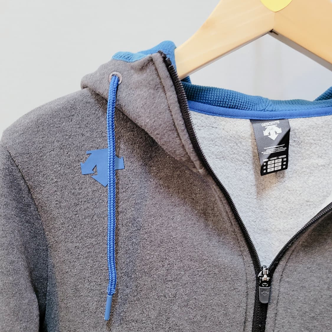 95~100) 데상트 기모 후드집업  상품이미지5