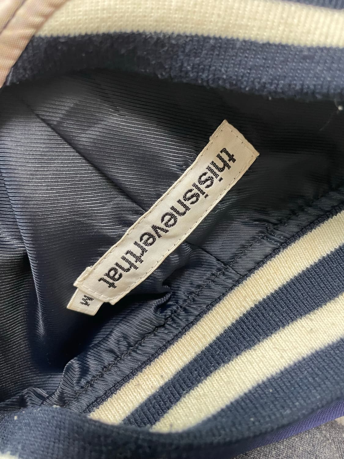 디스이즈네버뎃 바시티 자켓 희귀템 상품이미지3