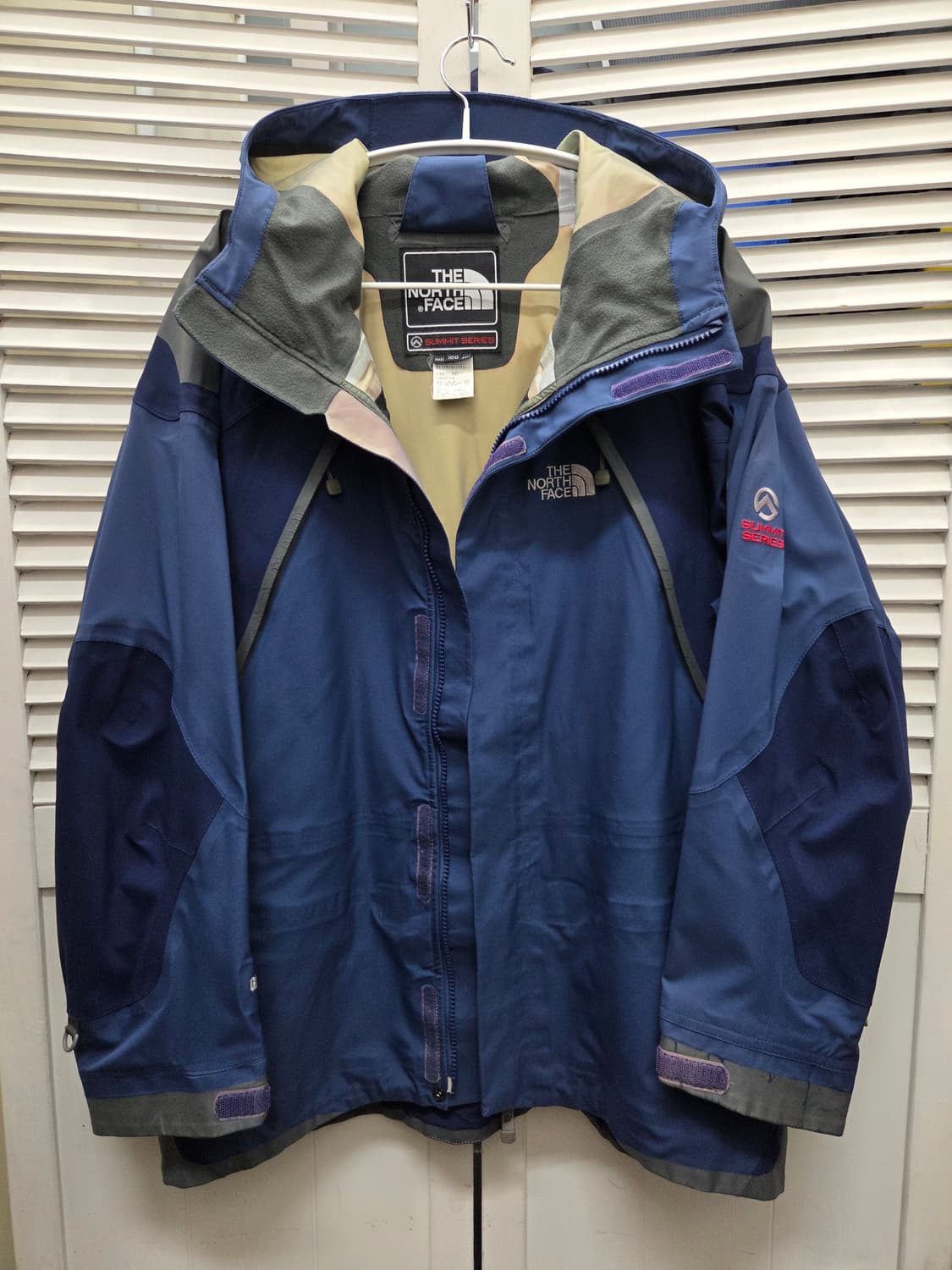 노스페이스 서밋시리즈 고어텍스 자켓 상품이미지2