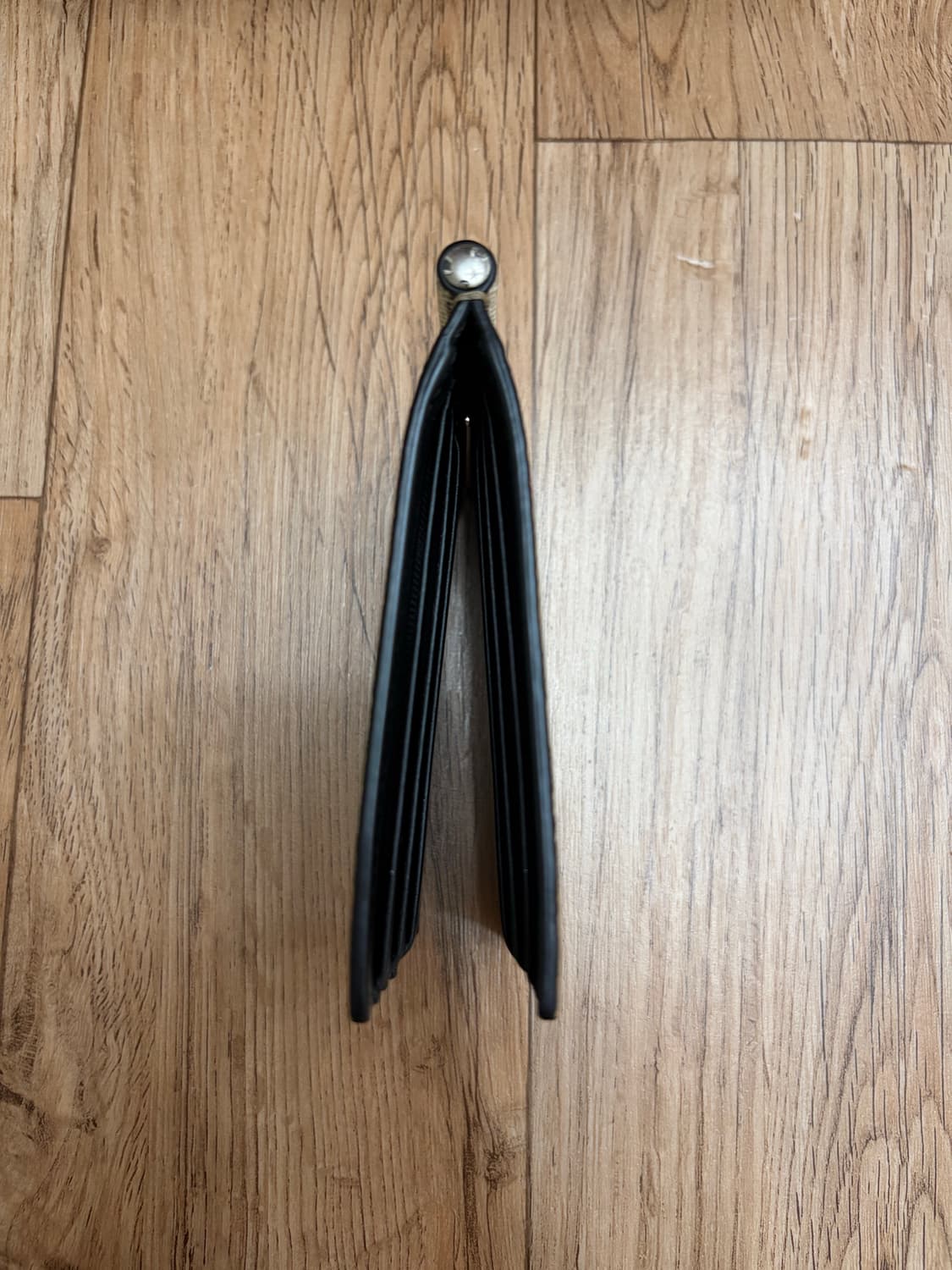 버버리 머니클립 상태좋은 중고 판매합니다 상품이미지4