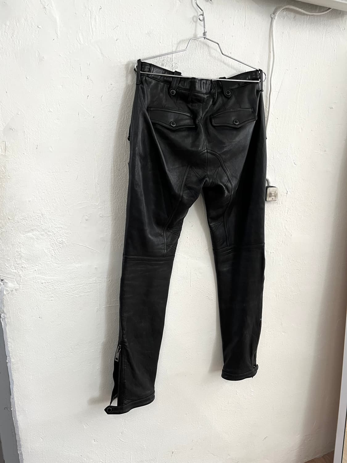 버버리 프로섬 2011SS 런웨이 레더 바이커 팬츠 상품이미지10