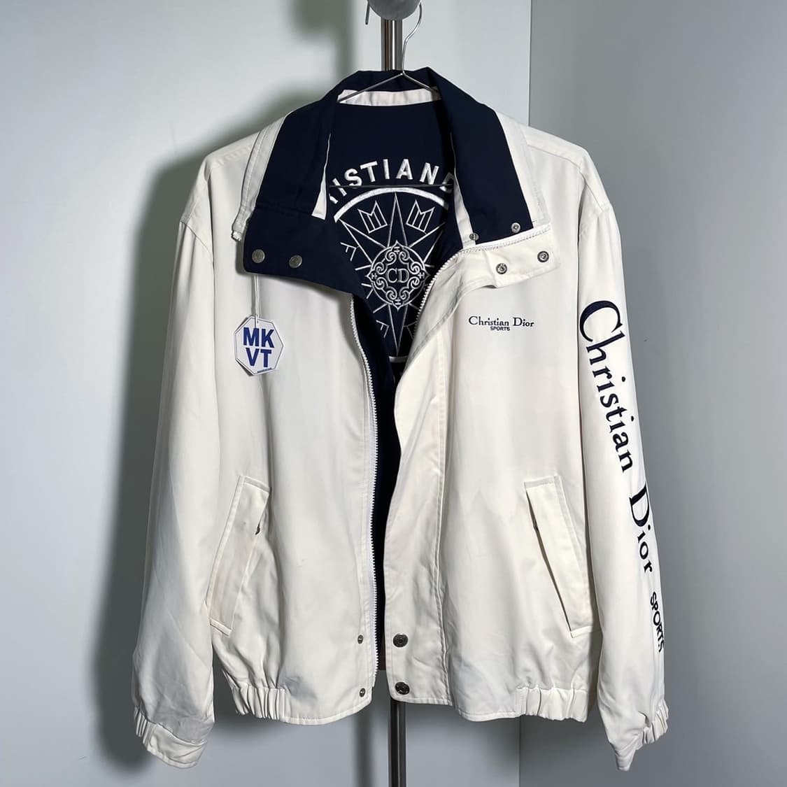 크리스챤디올 사이드 스펠아웃 체스트로고 폴리쉘 블루종 상품이미지3