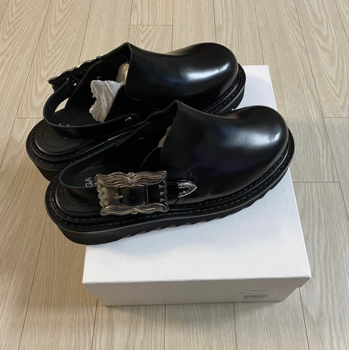 토가 풀라 뮬 샌들 상품이미지4