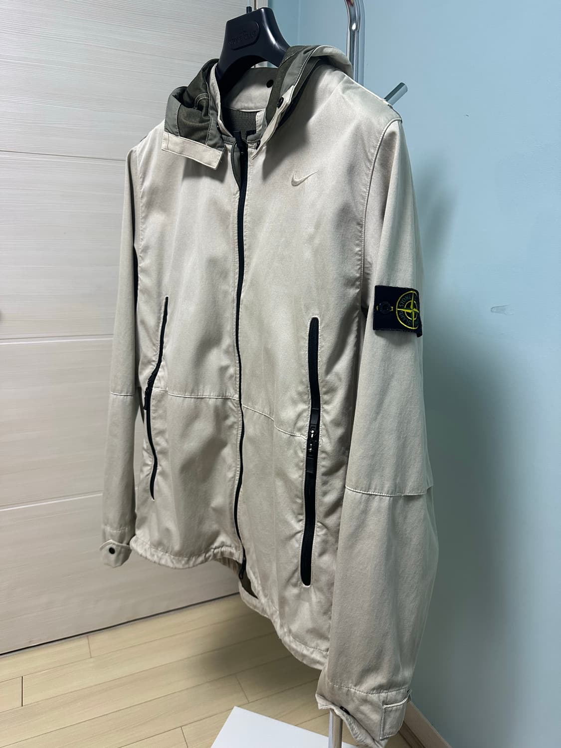 스톤아일랜드X나이키 콜라보 라소R 3L 바람막이 골프 자켓 상품이미지1