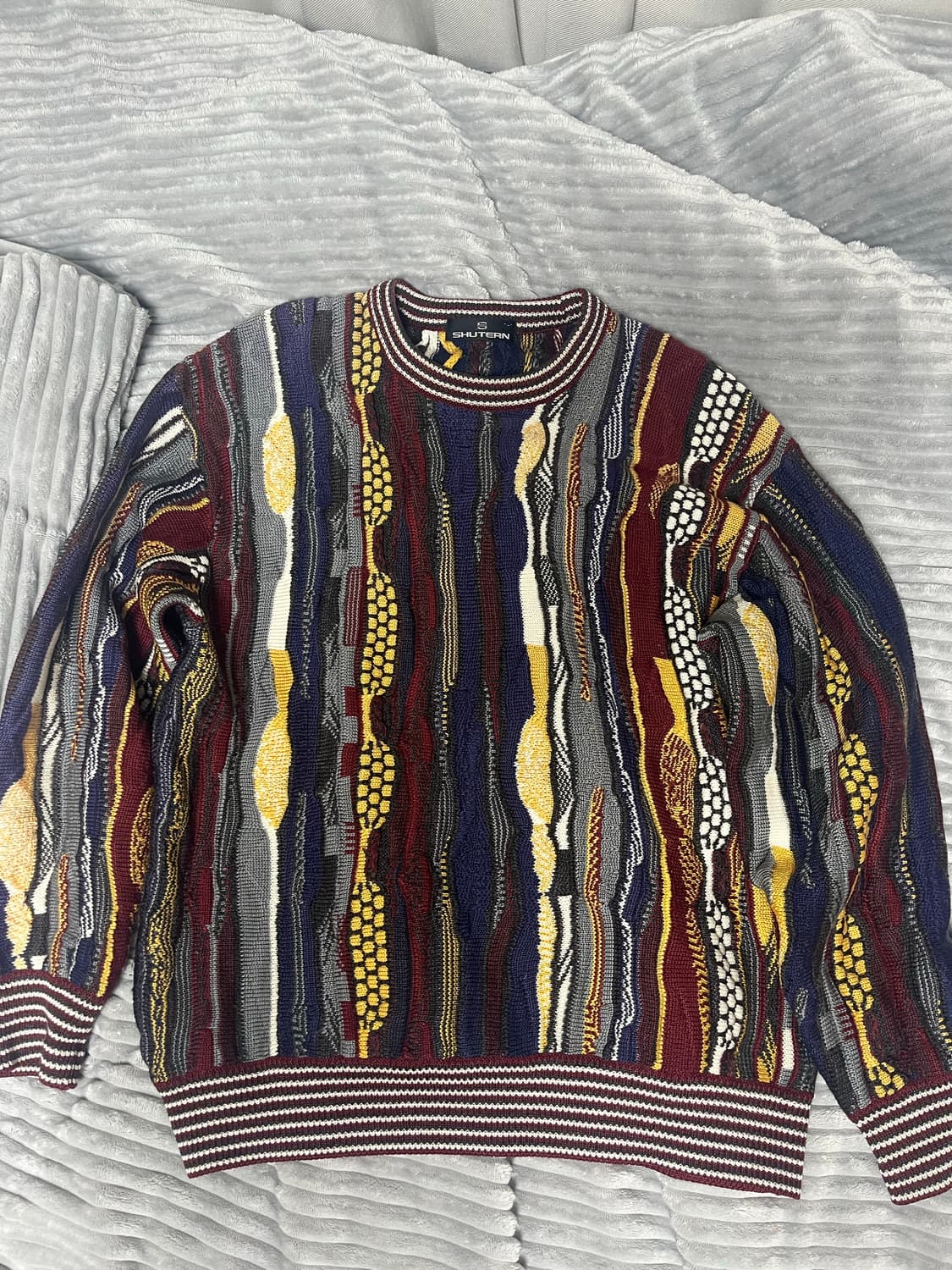 쿠지깔 니트  상품이미지1