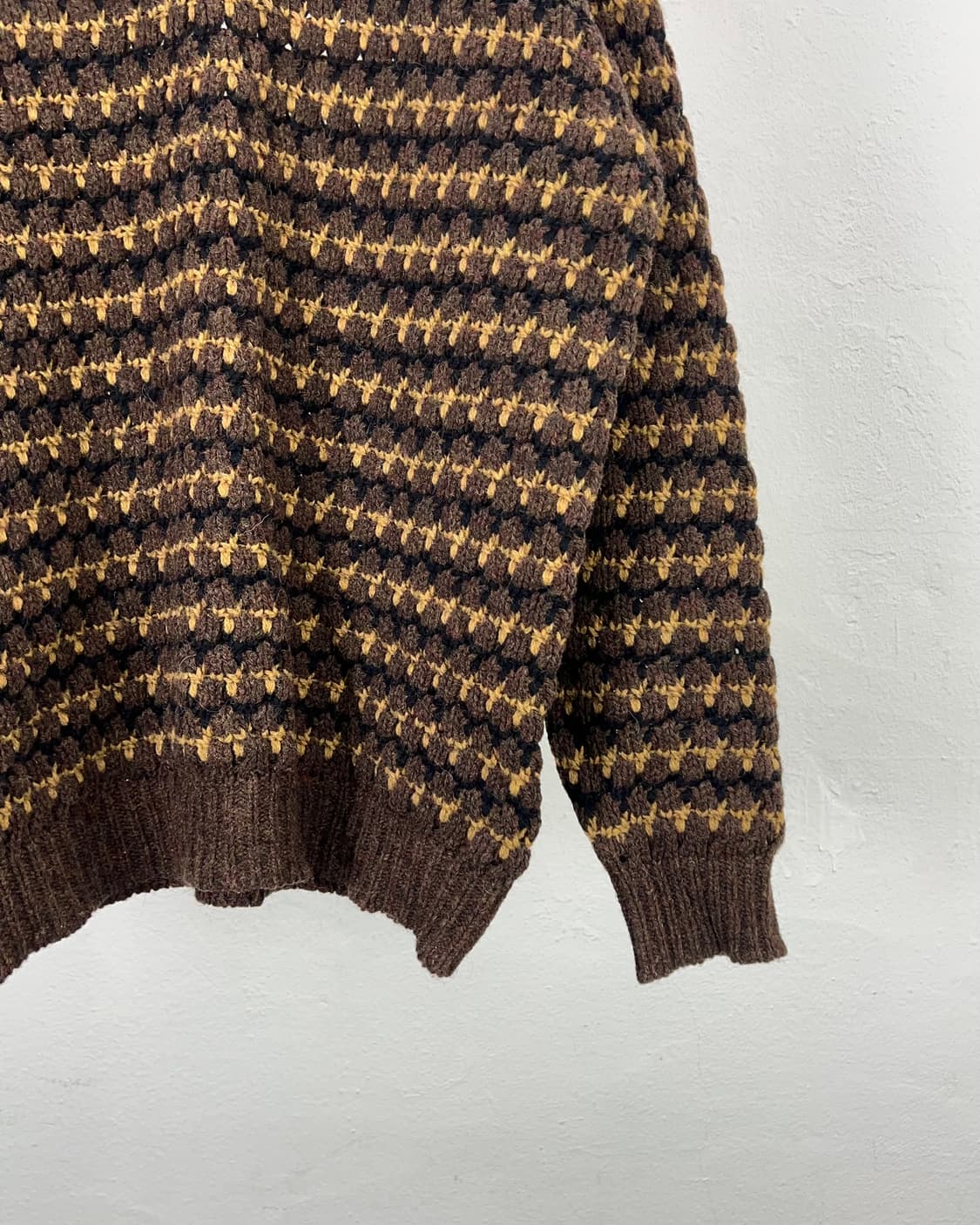 빔즈 스트라이프 팝콘 라운드 넥 울 니트 스웨터 상품이미지5