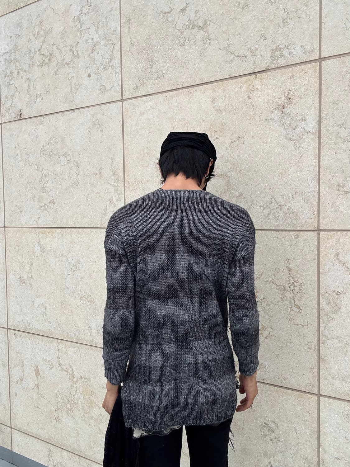 “Michel Klein” Black&Grey Knit Sleeve 상품이미지3