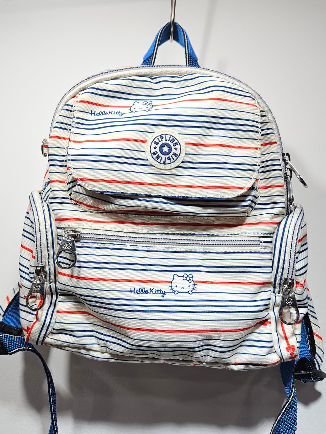 키플링 헬로키티 콜라보 컬렉션 미니백팩 마타 상품이미지2
